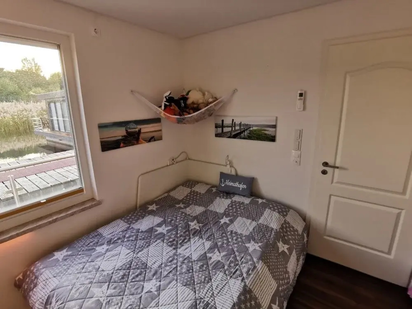 Schwimmendes Ferienhaus Robby II