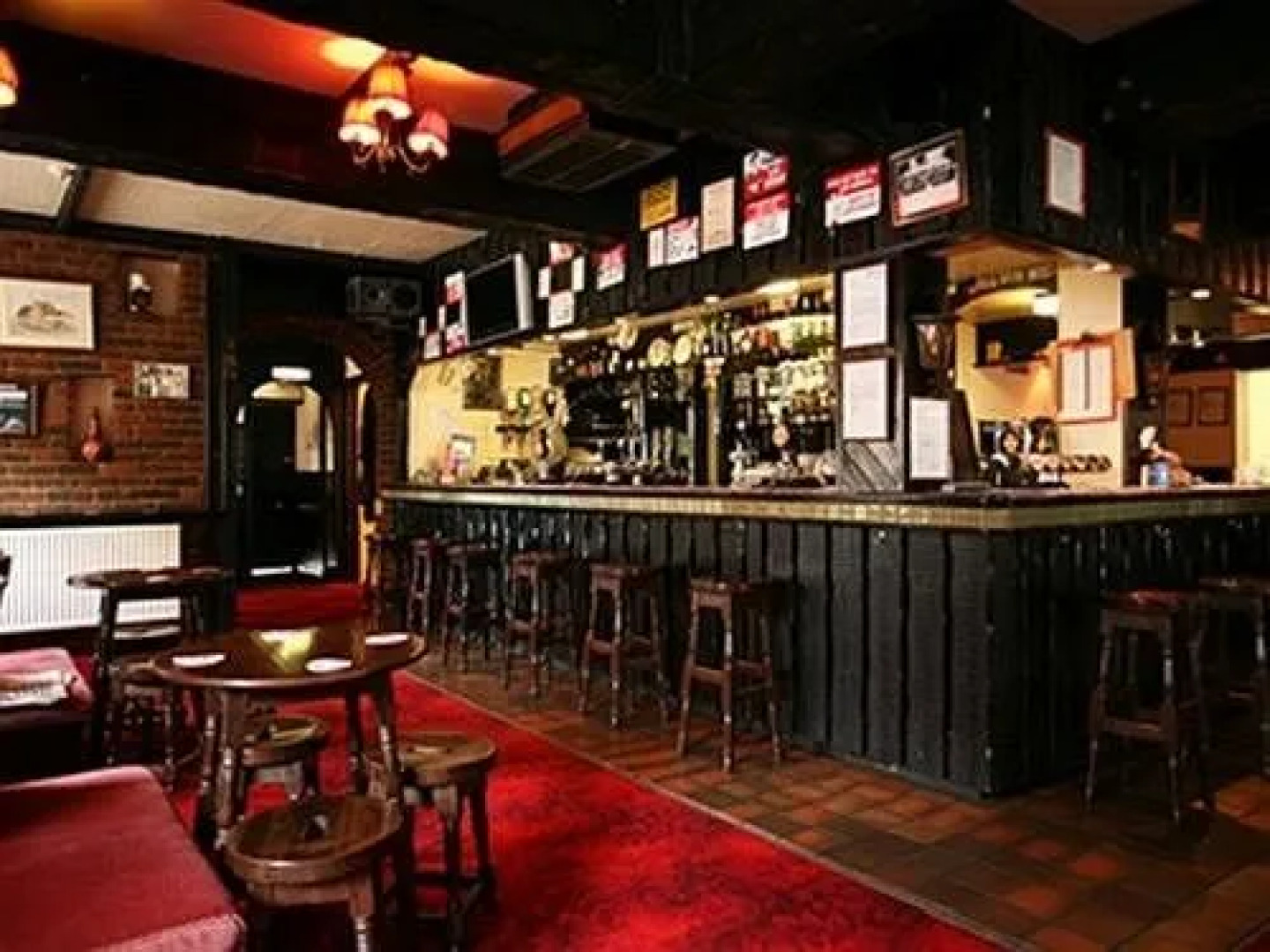 Lamb Inn Ringwood Limited