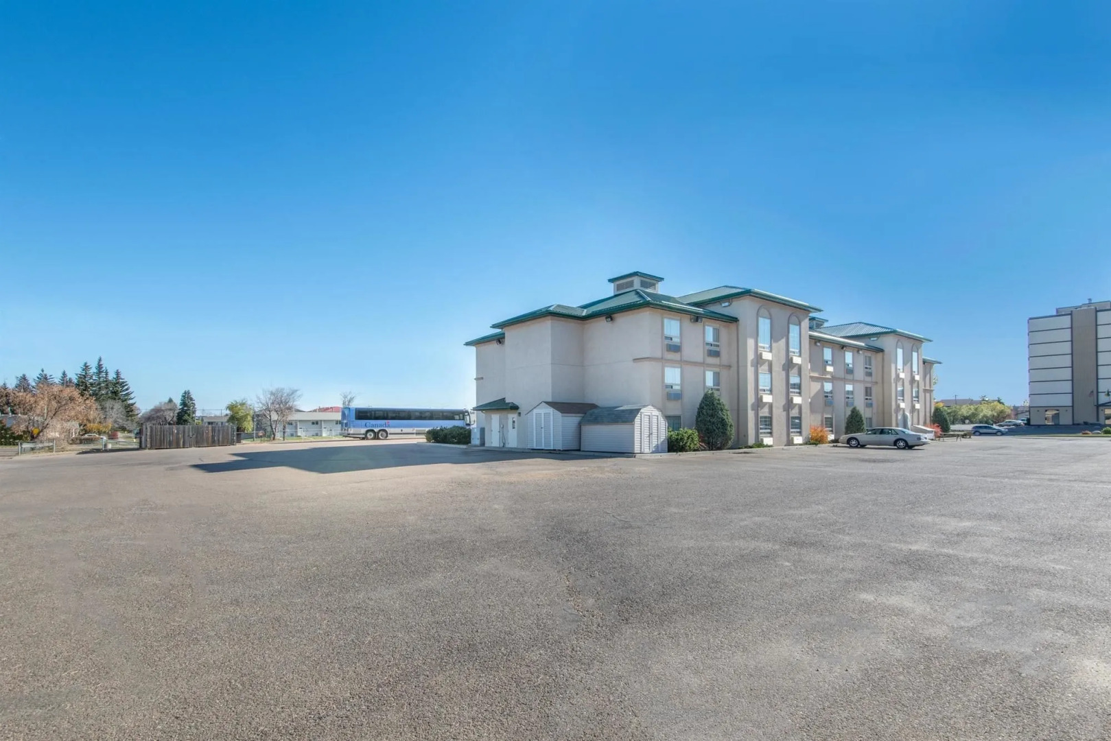 Ramada by Wyndham Lloydminster