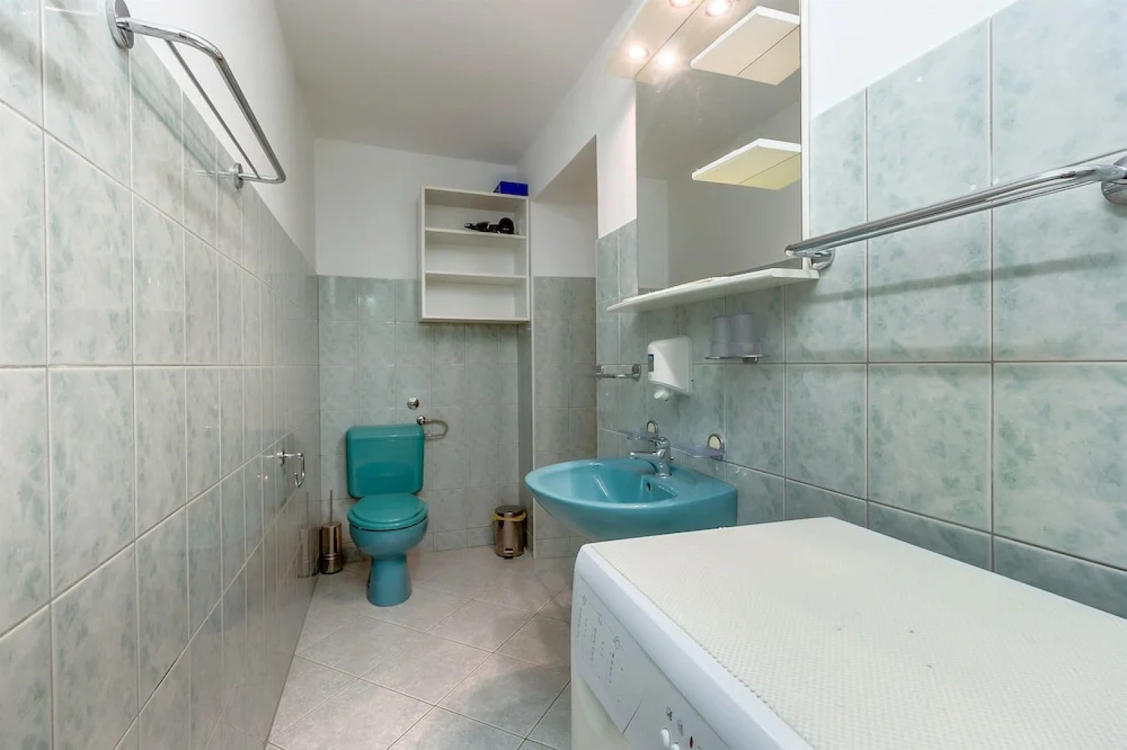 Apartments and Room Rukonic