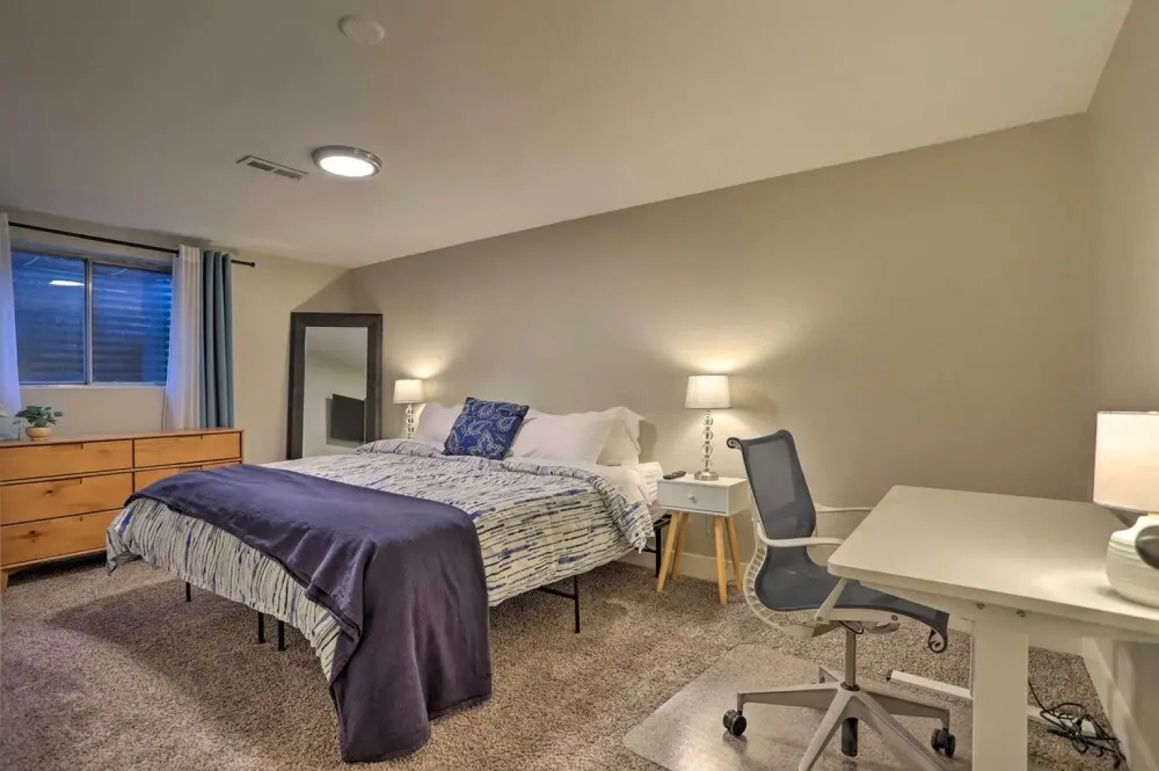 Game Room + Private Yard: Westminster Home!