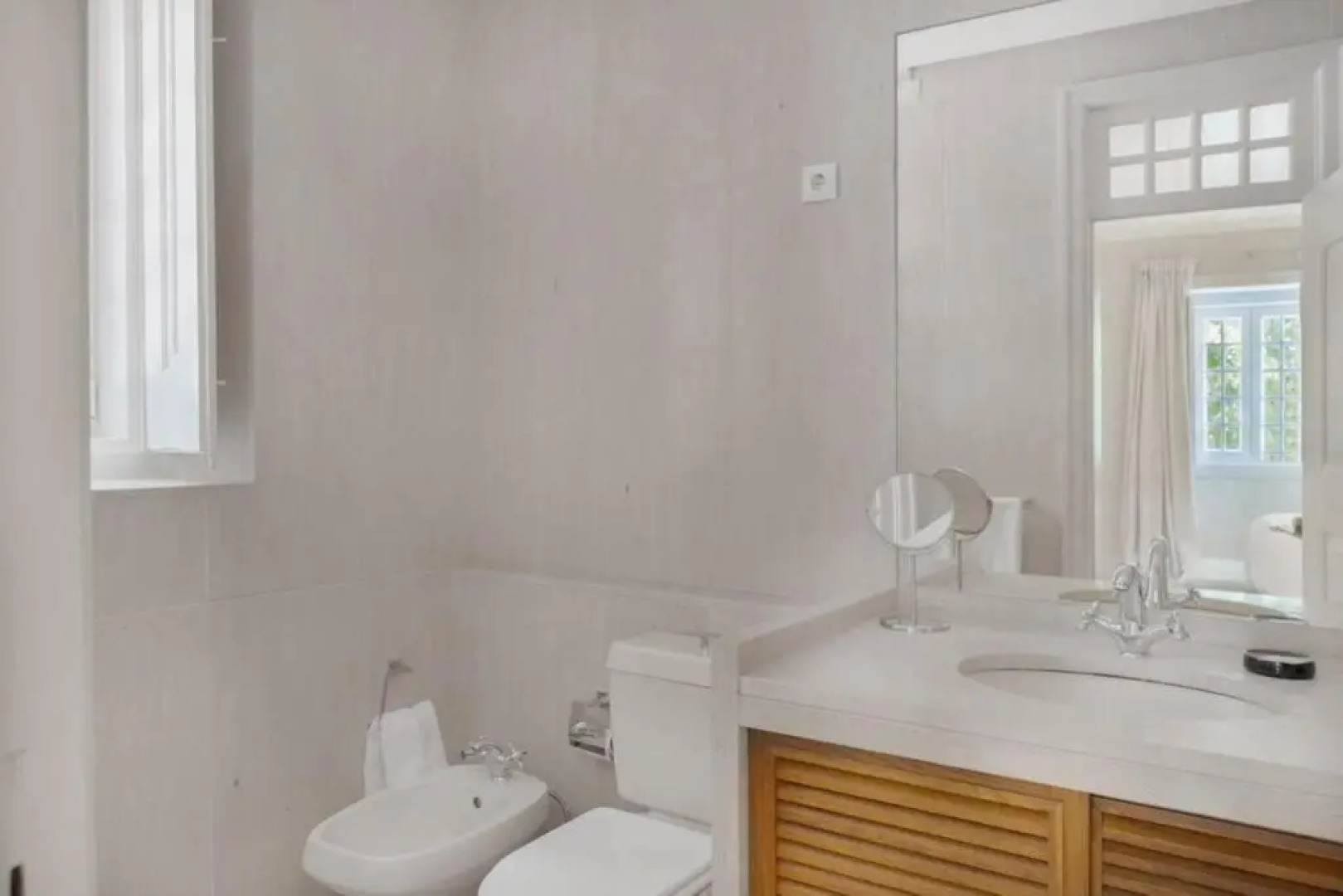 Amazing 4 bedroom Villa with POOL, View & Garden