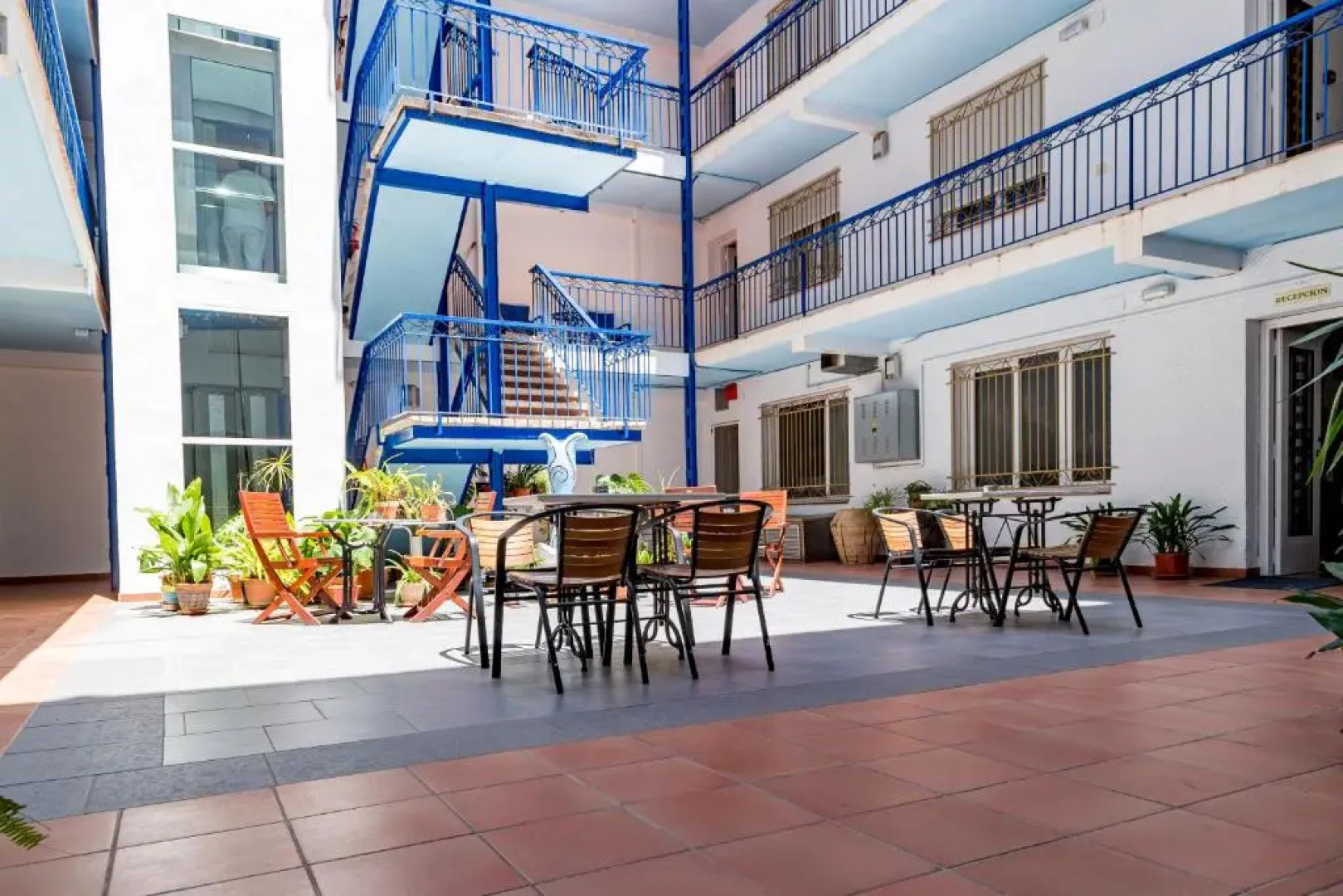 Hotel Blasón Junior