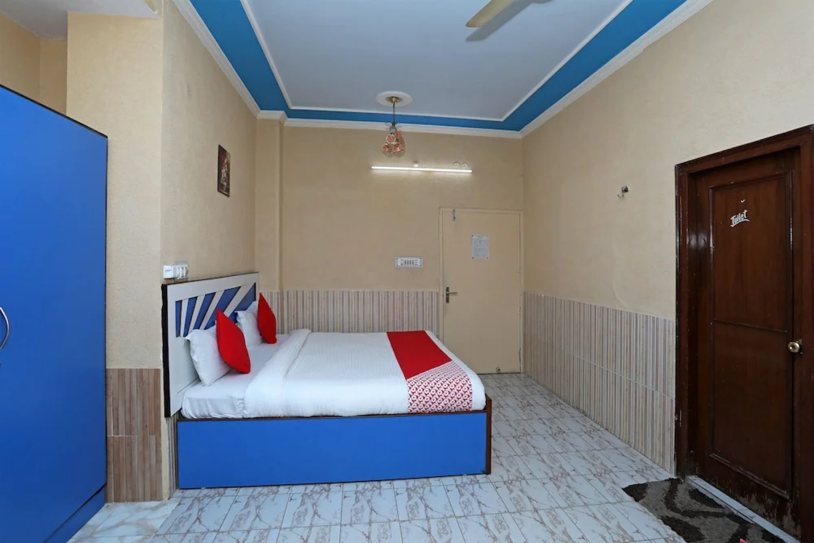 OYO 10444 Vasundhra INN