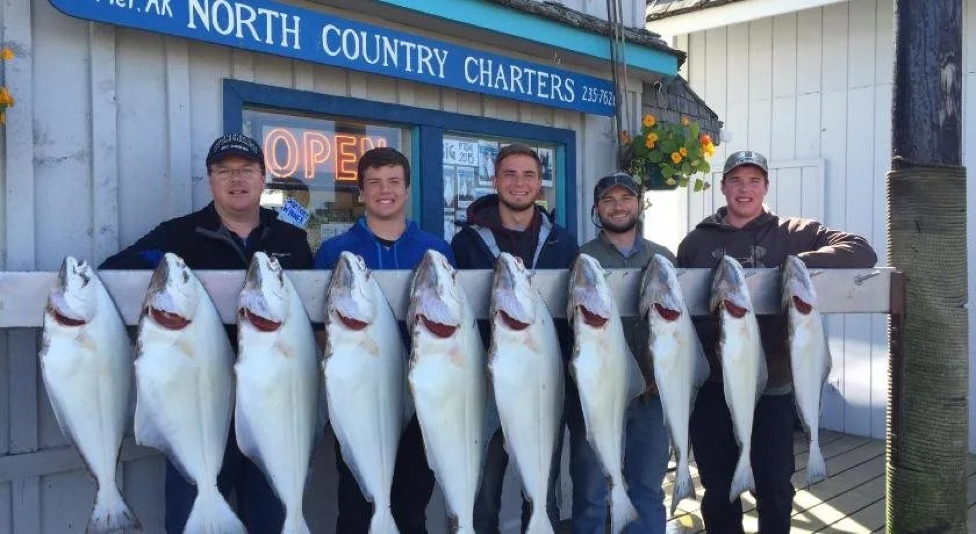 White House Inn on the Waterfront