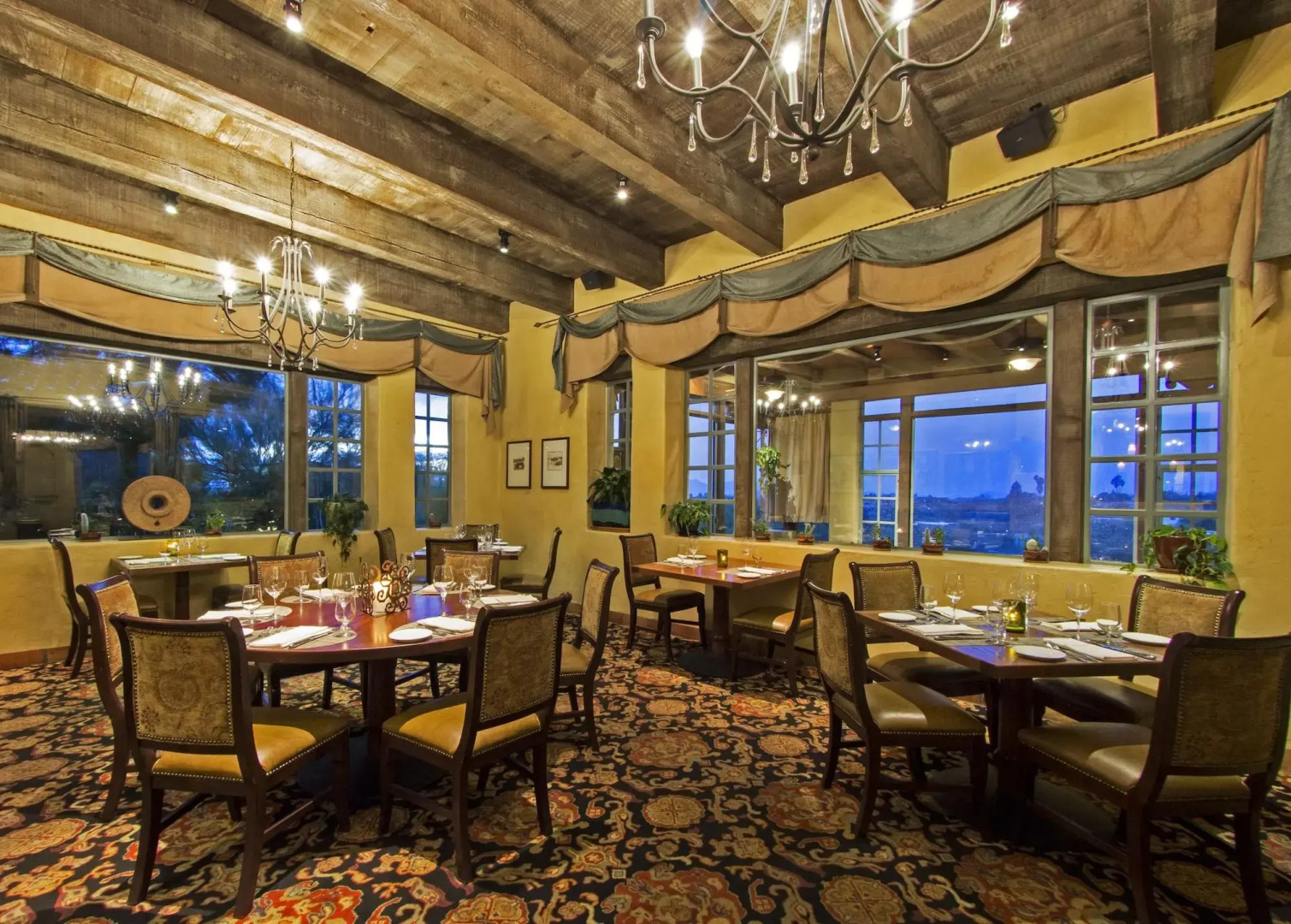 Hacienda Del Sol Guest Ranch Resort