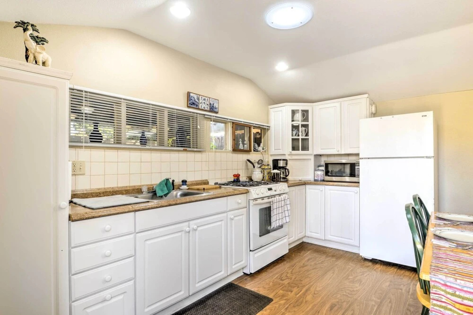 Cozy Arroyo Grande Cottage w/ Patio & Grill!