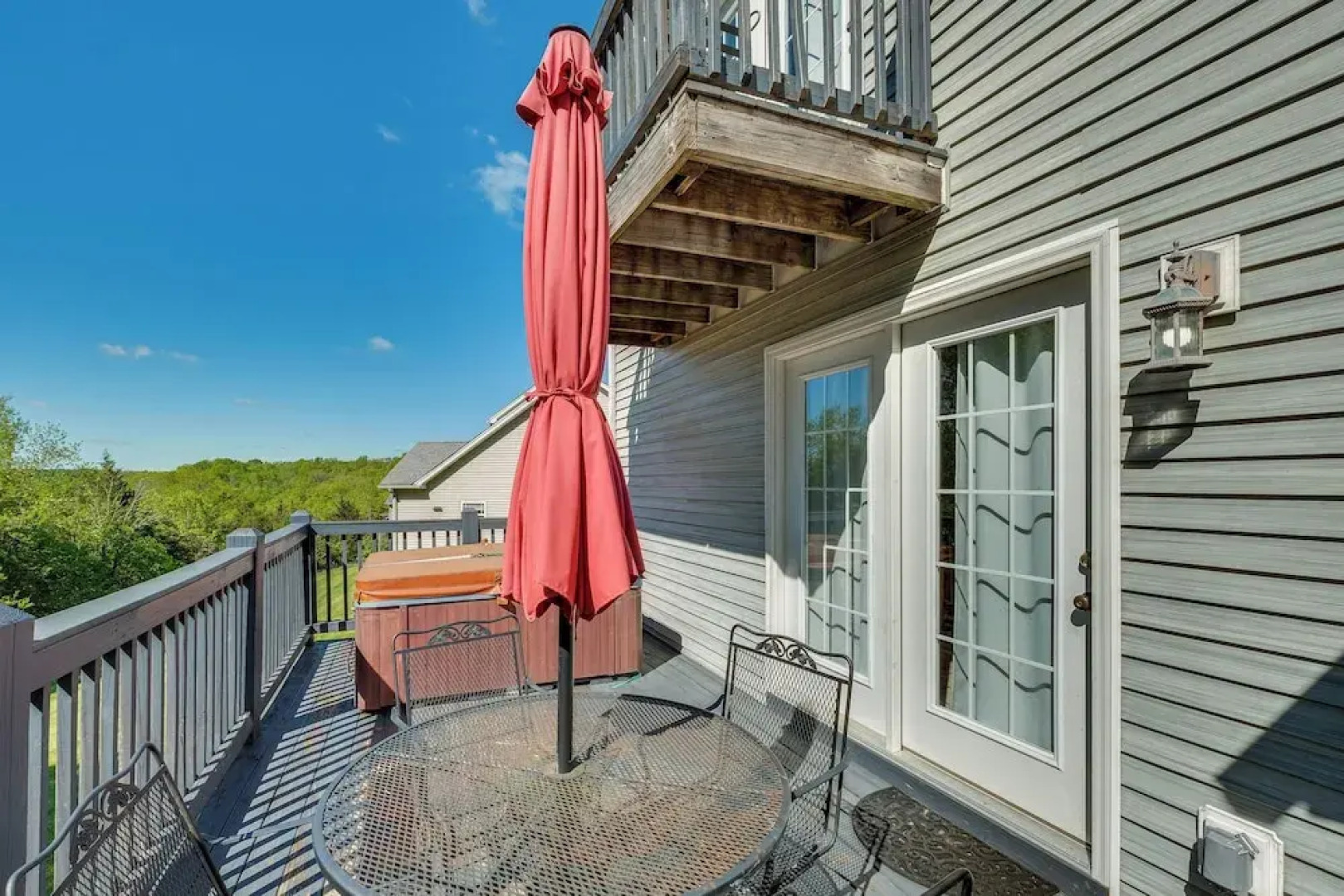 Taylorsville Lake Cottage Rental w/ Hot Tub!