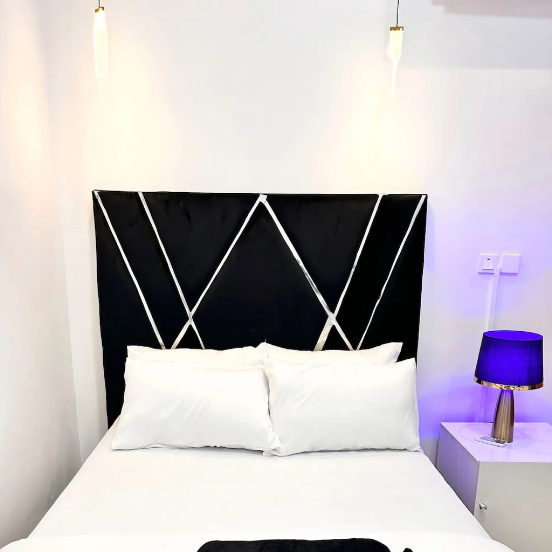 Luxury Shortlet Apartment LBS, AJAH