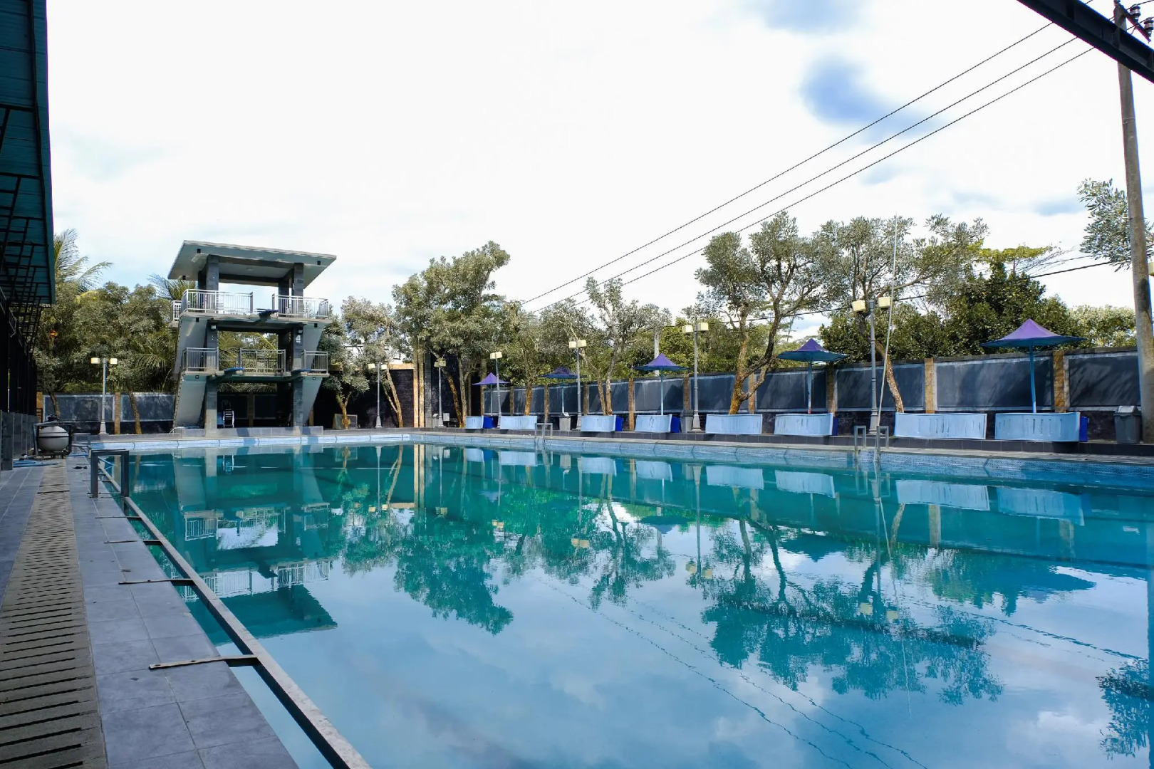 Green Hill Hotel And Convention Center