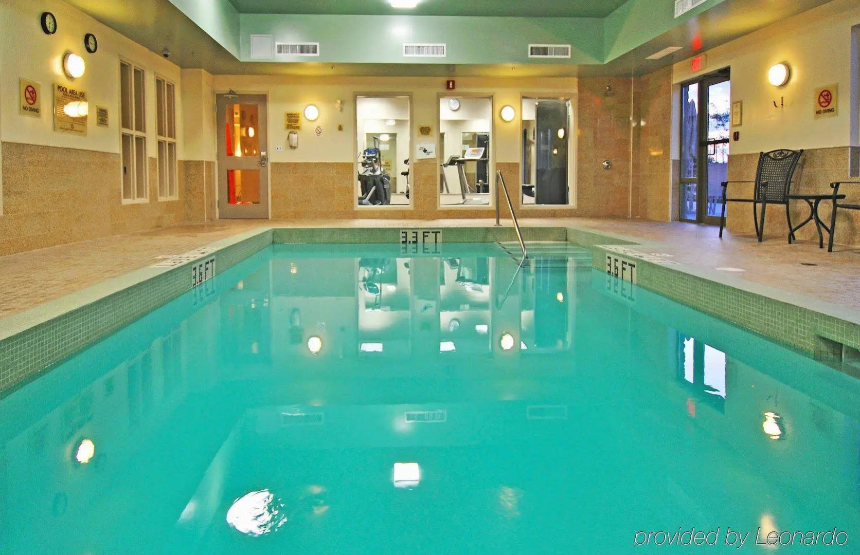 Holiday Inn Express Hotel & Suites Ottawa Airport by IHG