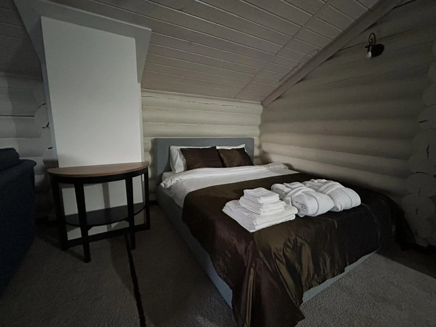 Дом с баней и теплым бассейном ECOLIFE&STYLE (ЭКОЛАЙФЭНДСТАЙЛ)