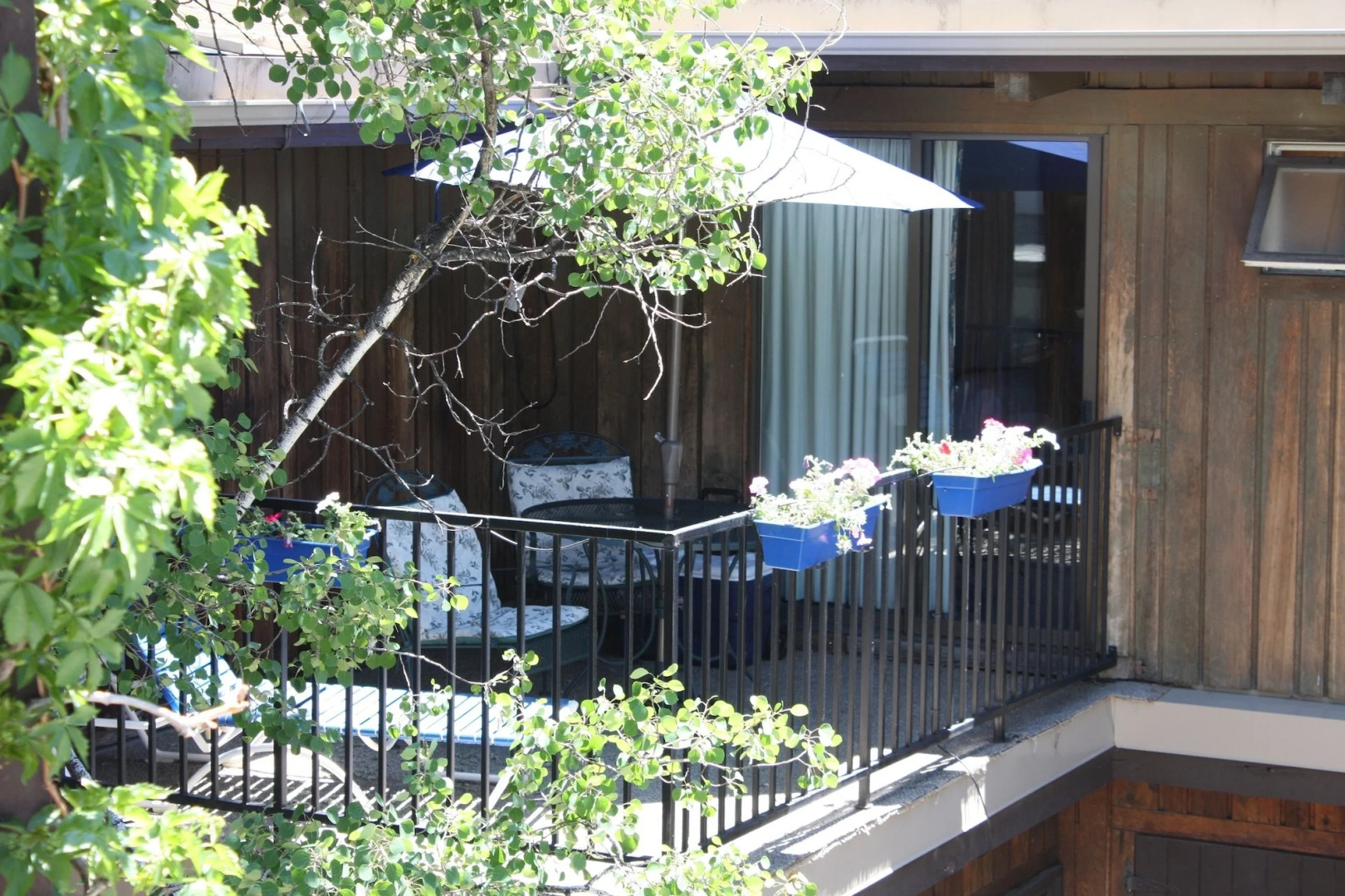 St. Moritz Lodge & Condominiums