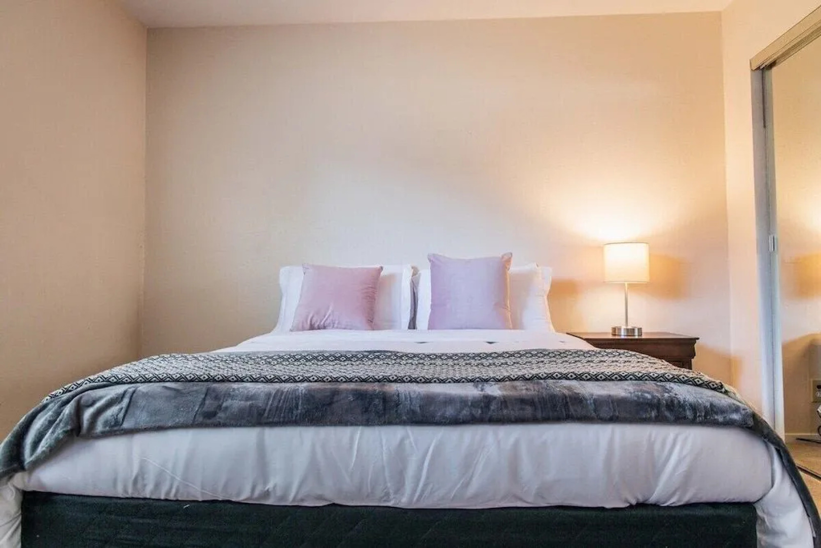 Beautifully Designed Concord Apartment