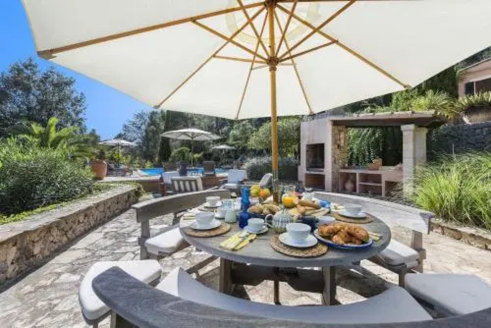 Can Punxa Dalt - Traditional Villa with Heatable Pool