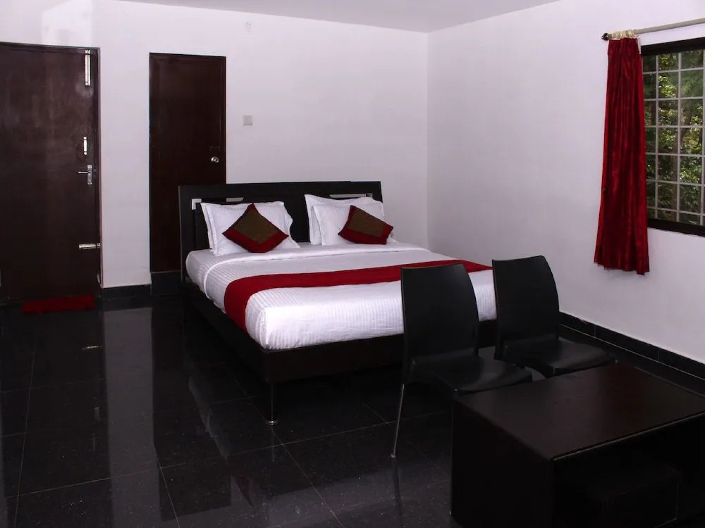 OYO 14807 Hotel Yercaud The Raintrees