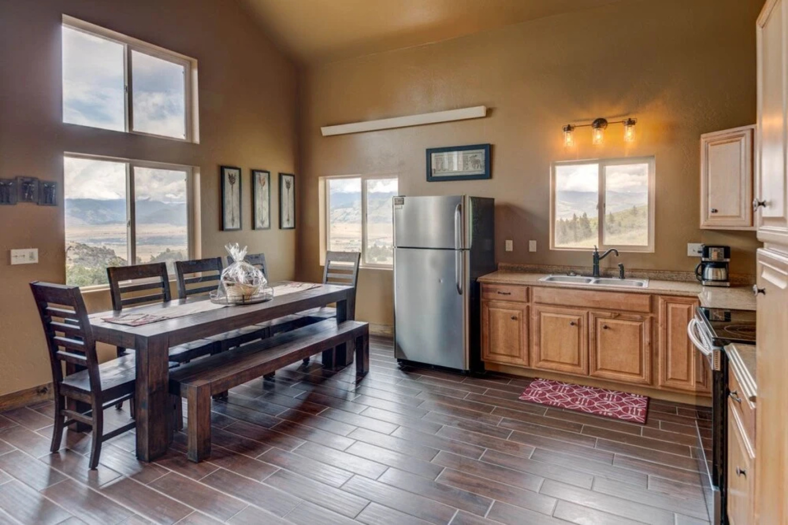 PV - Paradise Valley Retreat