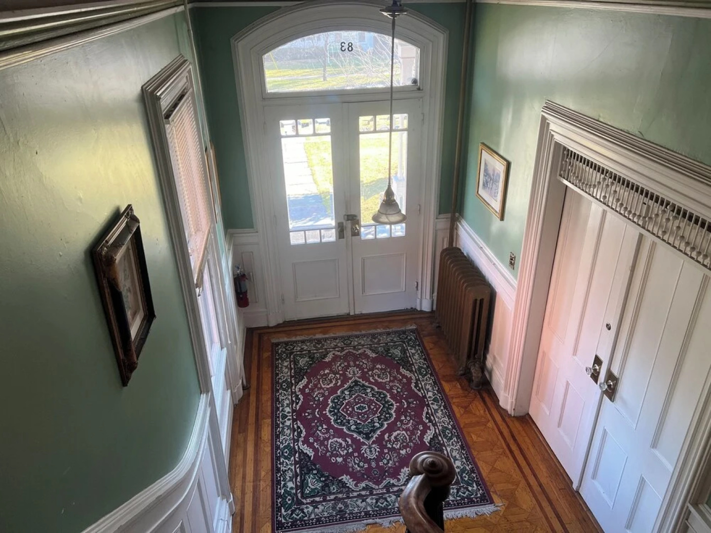 2Br Private Victorian Apartment in City Location on Half Acre Sleeps 5