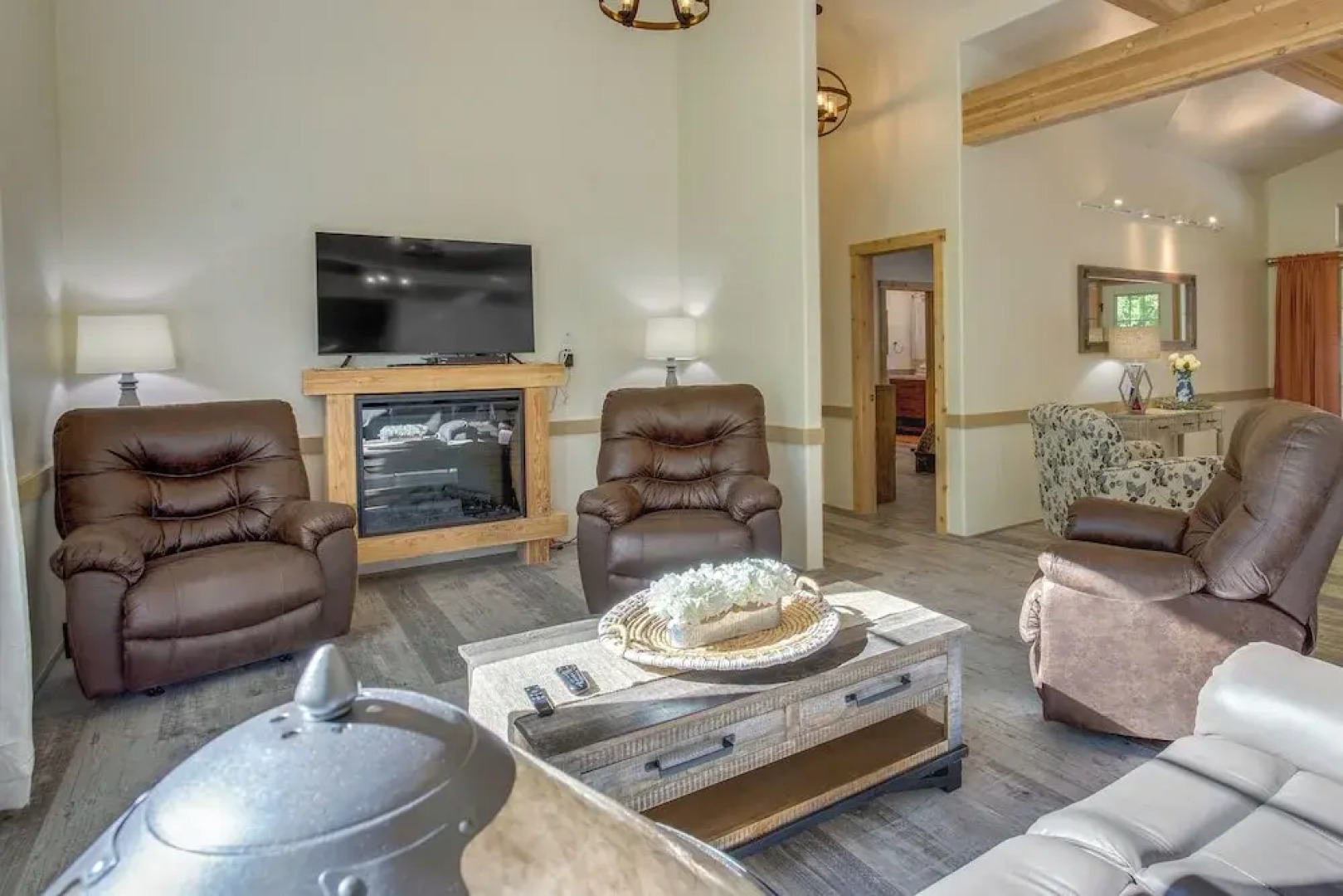 Riverfront Ouray Vacation Home ~ 1 Mi to Downtown!