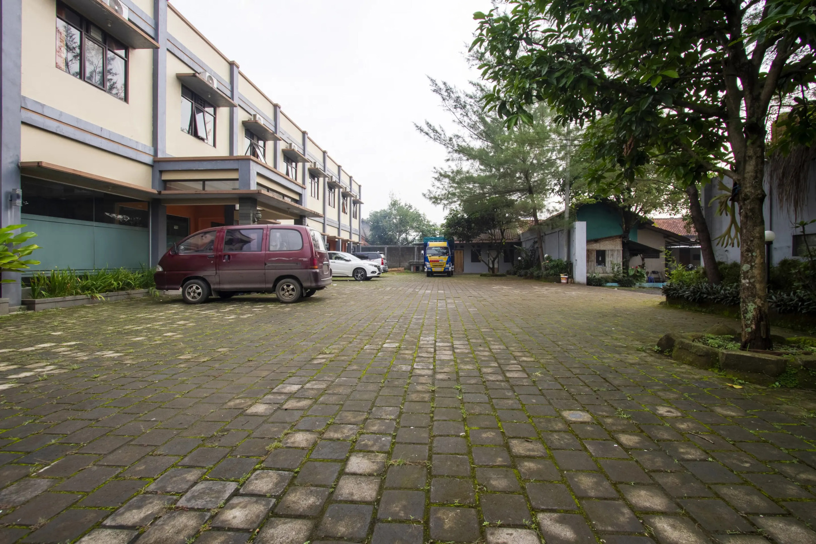 SPOT ON 2559 Hotel Handayani Syariah