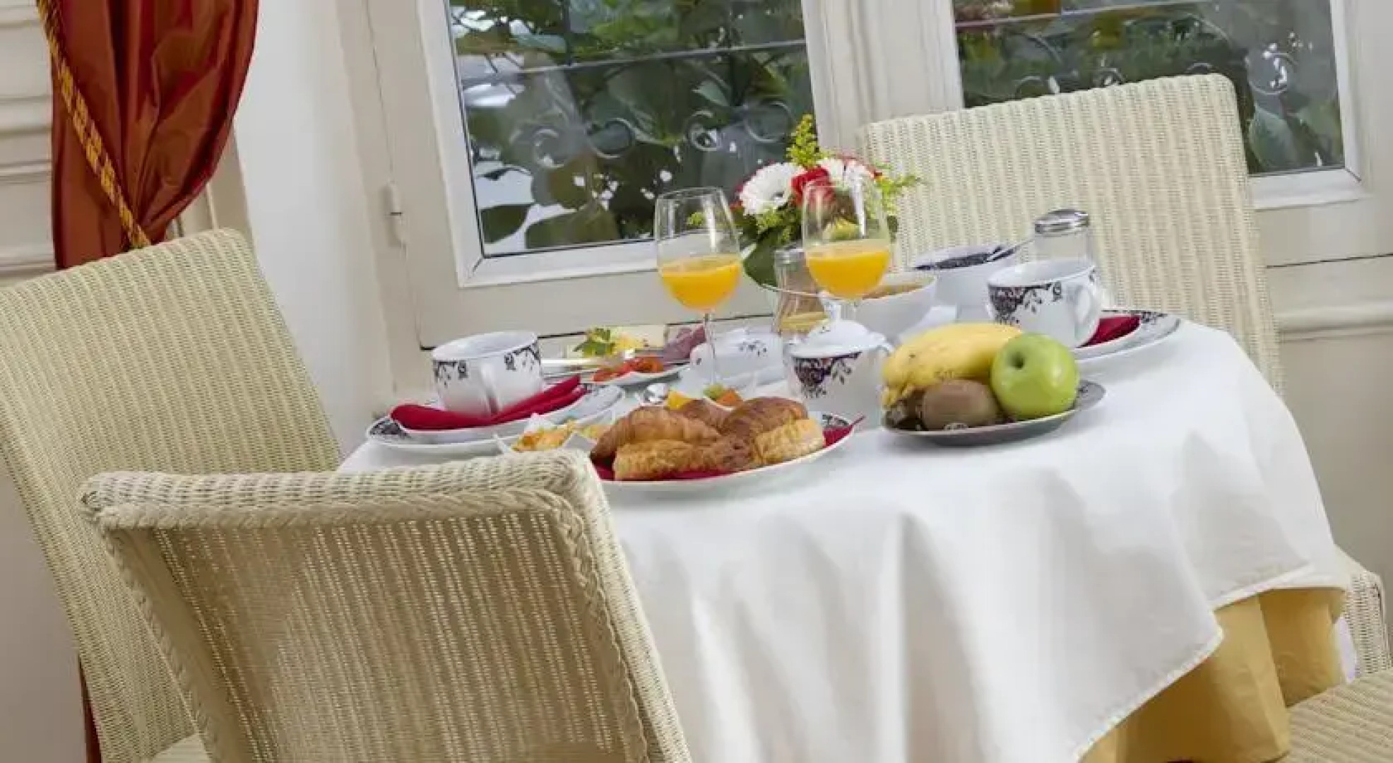 Les Terrasses de lEnclos - Enclos de lévêché