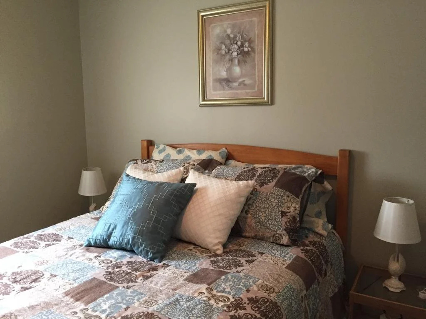 Greenwich Moonlight Bay Cottage