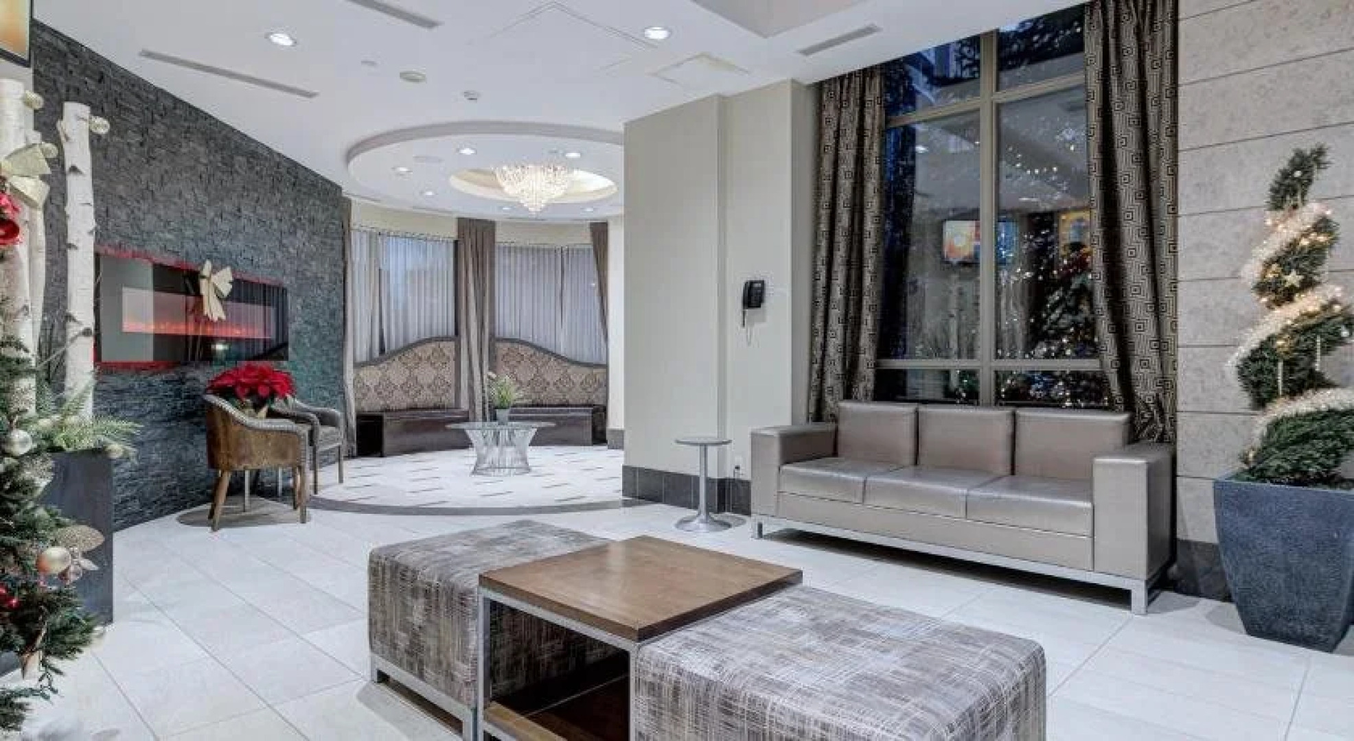 Oxford Furnished Apartments, Mississauga