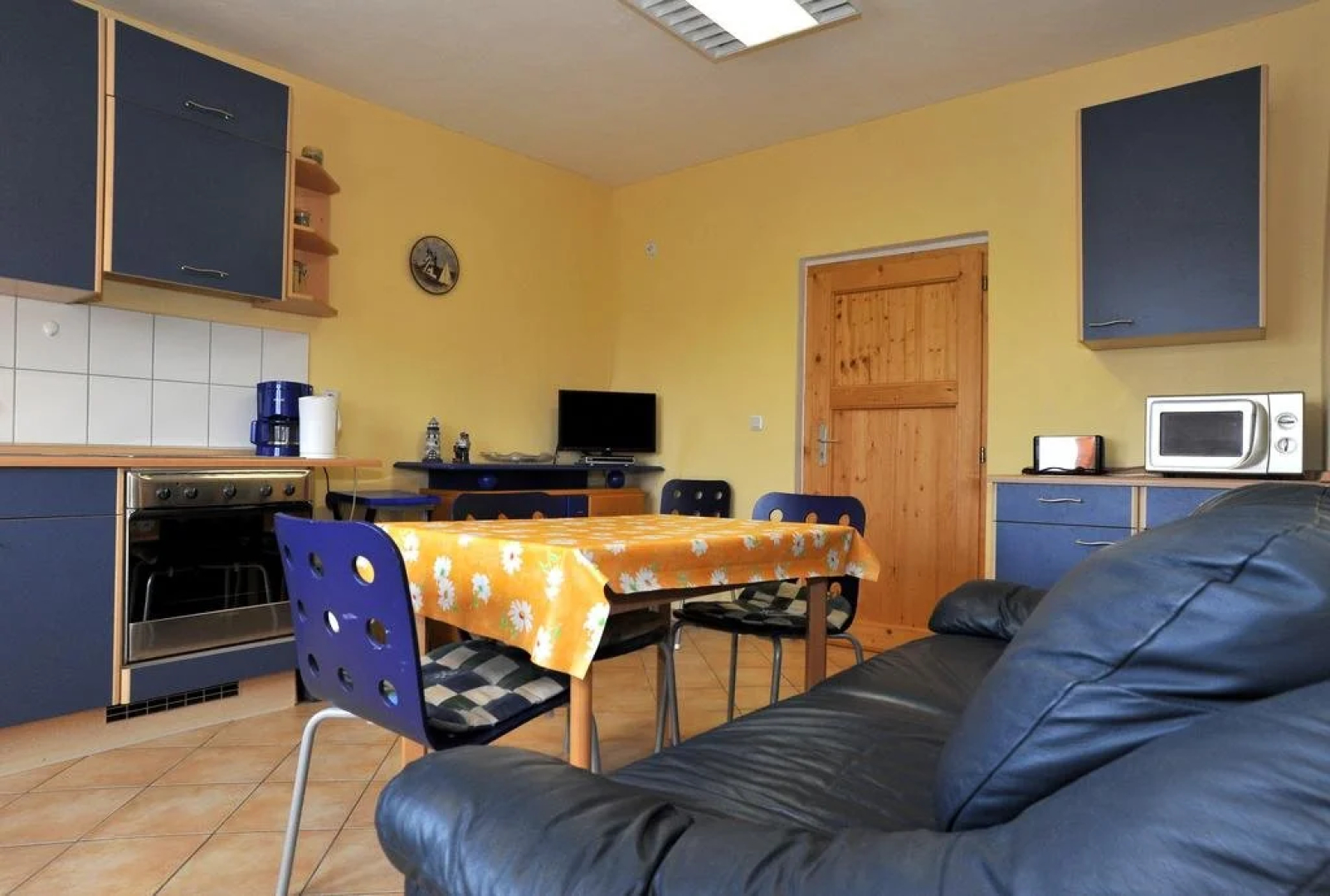 NoHotel Hostel
