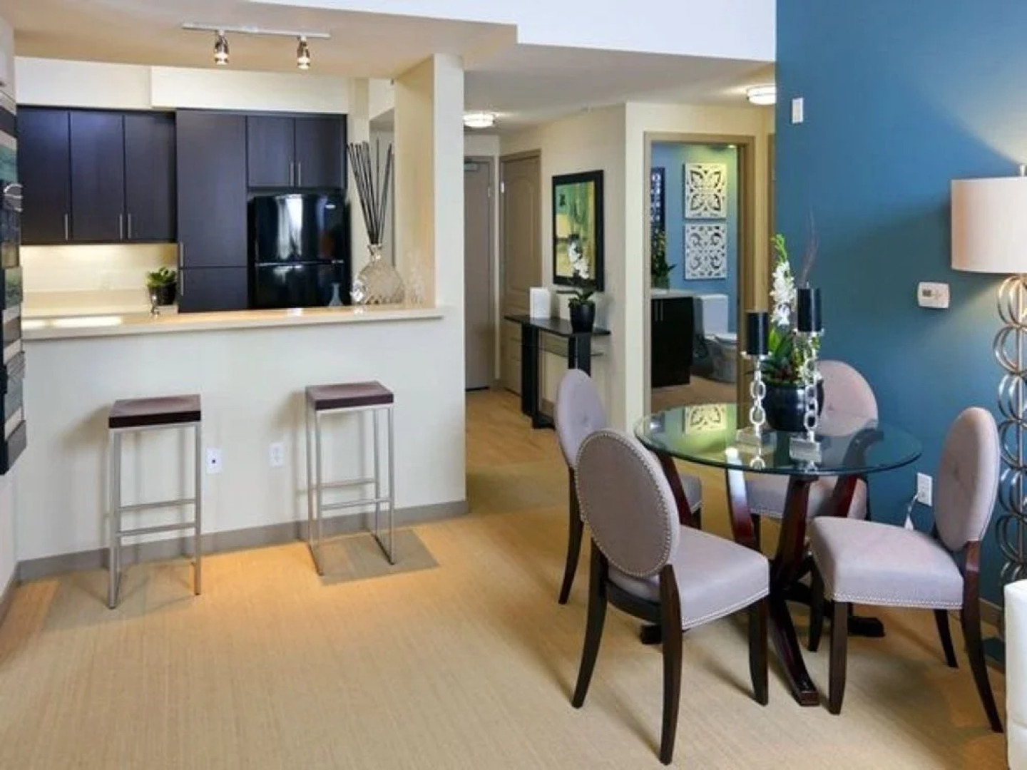 Oakwood 1001 Harvey Drive