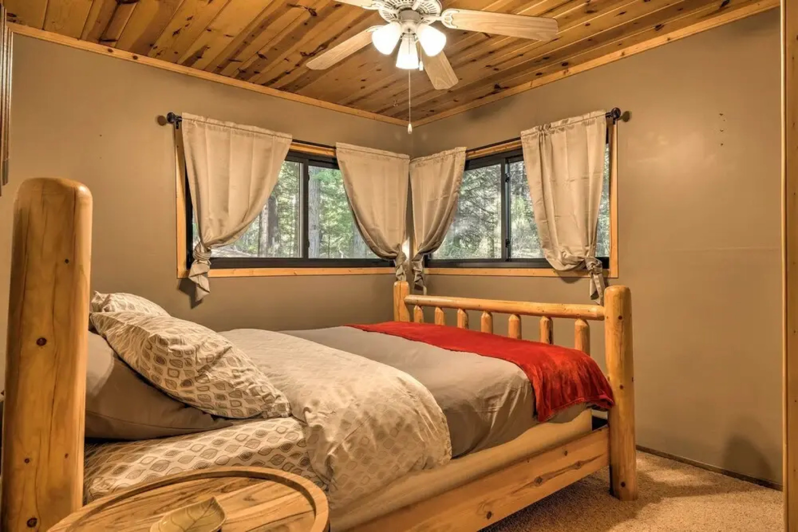 Camp Connell Cabin Near Vineyards & Hiking