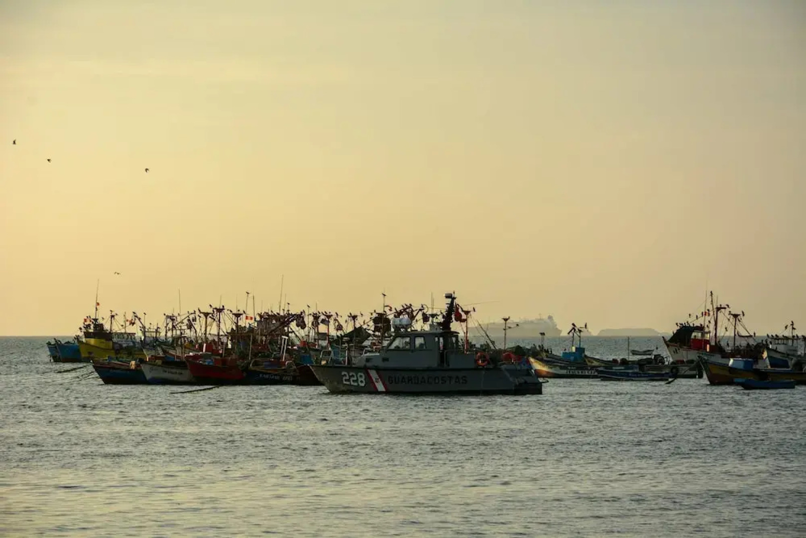 w Modern 5BR With Private Pool in Paracas