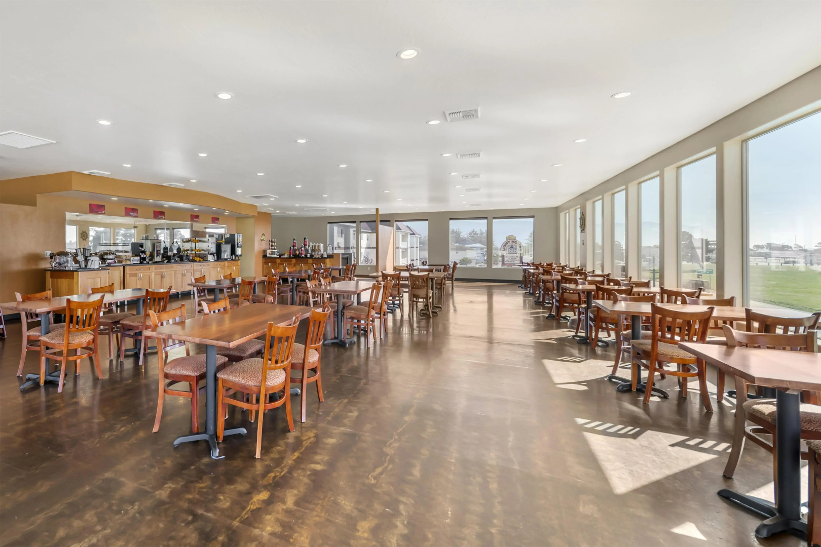 Best Western Plus Northwoods Inn