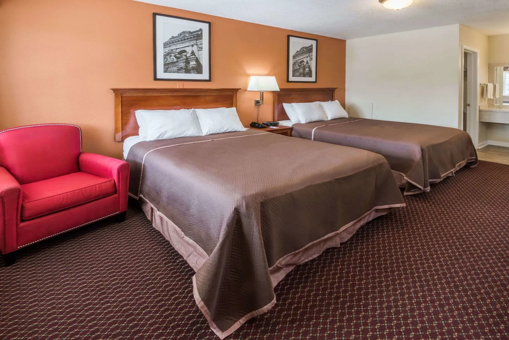 Grove City Travel Inn Columbus South