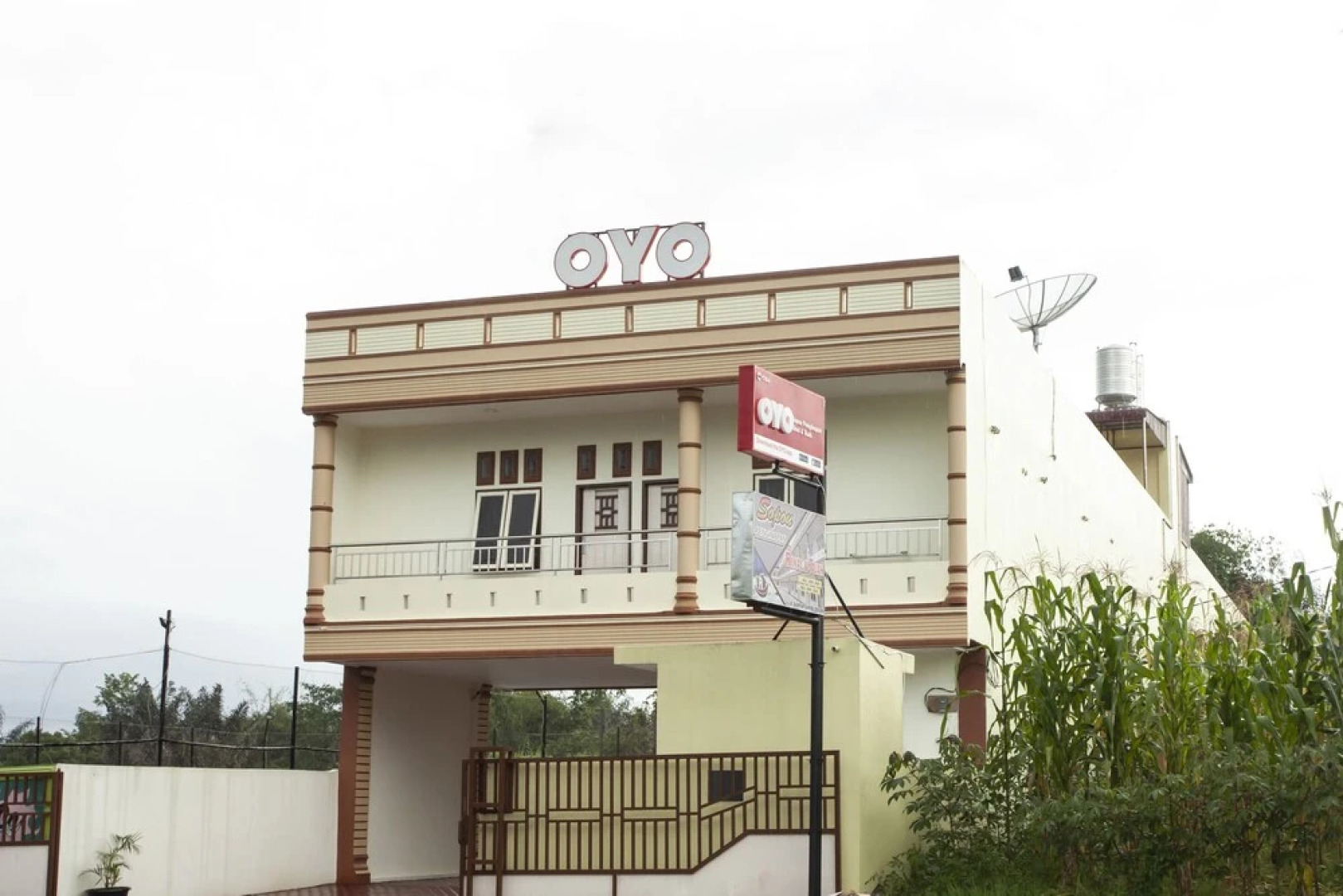 Sopou Penginapan Rinal & Tuah by OYO Rooms