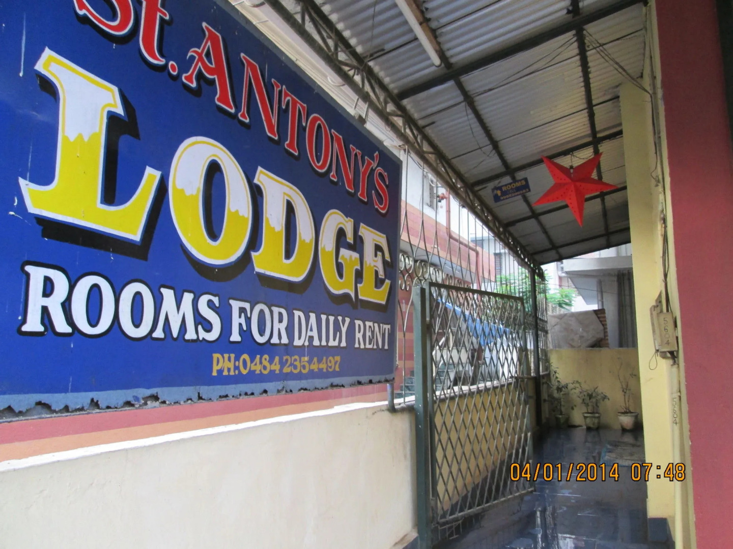 St.Antonys Lodge Ernakulam Market