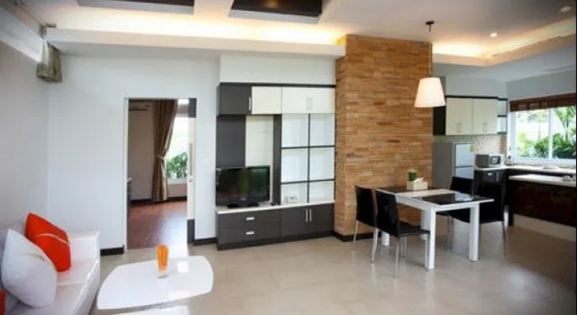 Tachawan Resort & Restaurant