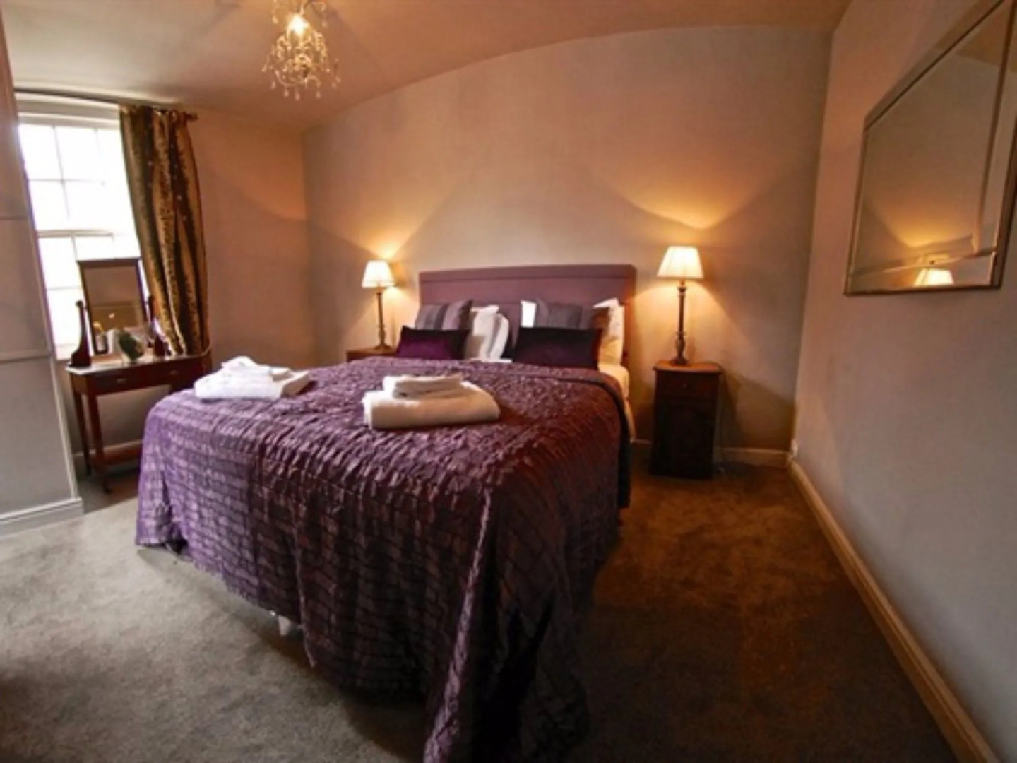 The White Horse & Griffin