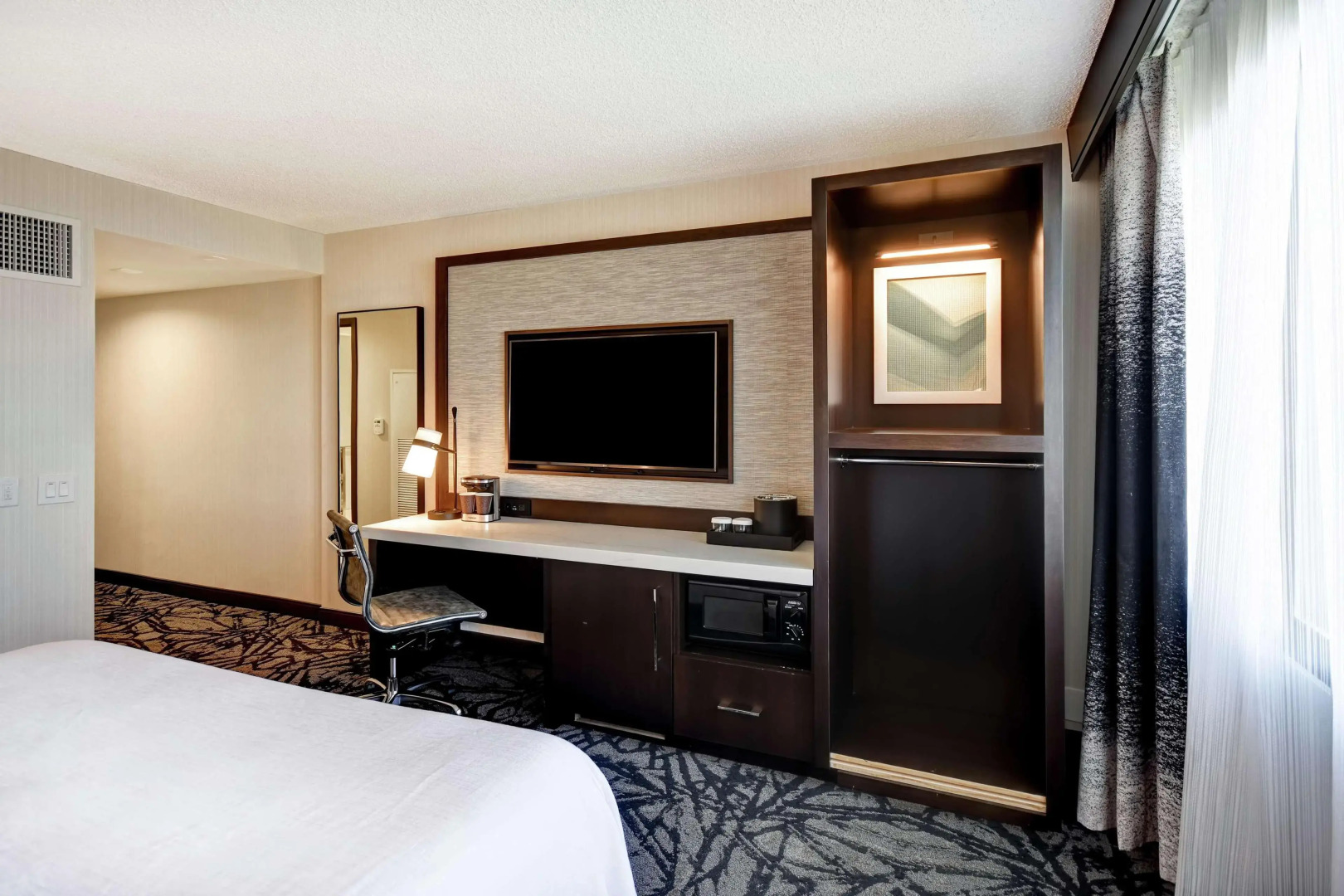 Embassy Suites by Hilton Santa Clara Silicon Valley