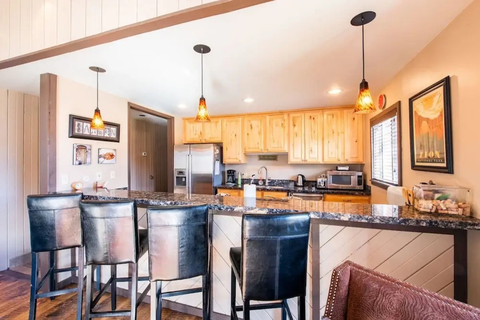 Three Kings Condo Near the Lifts by RedAwning