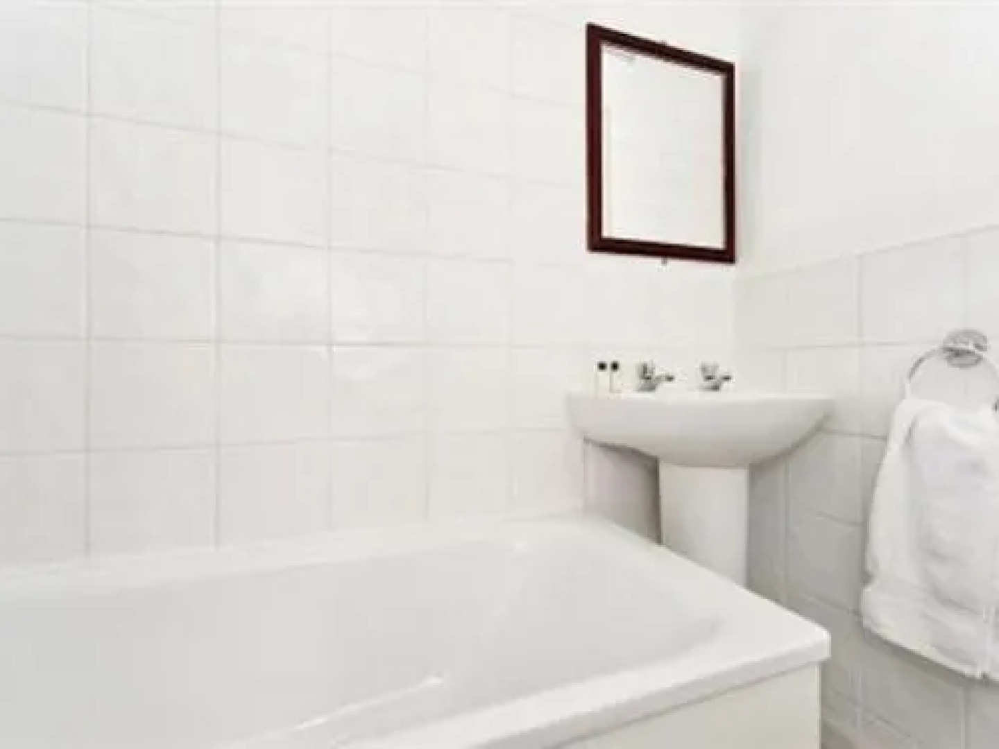 Glenthurston Apartments