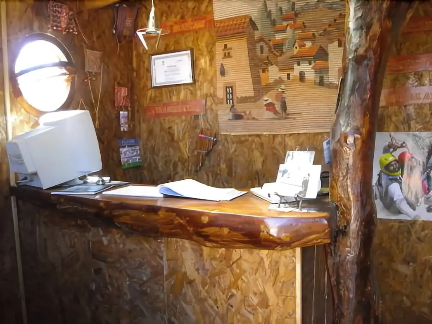 Le Grand Bleu Expediciones & Lodge