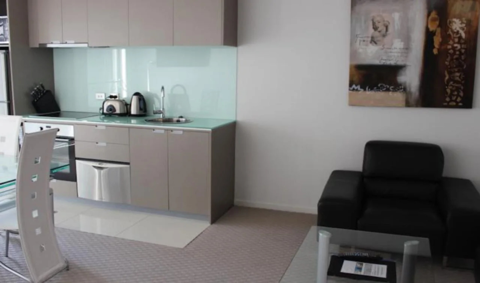 70 Tory Apartment Hotel