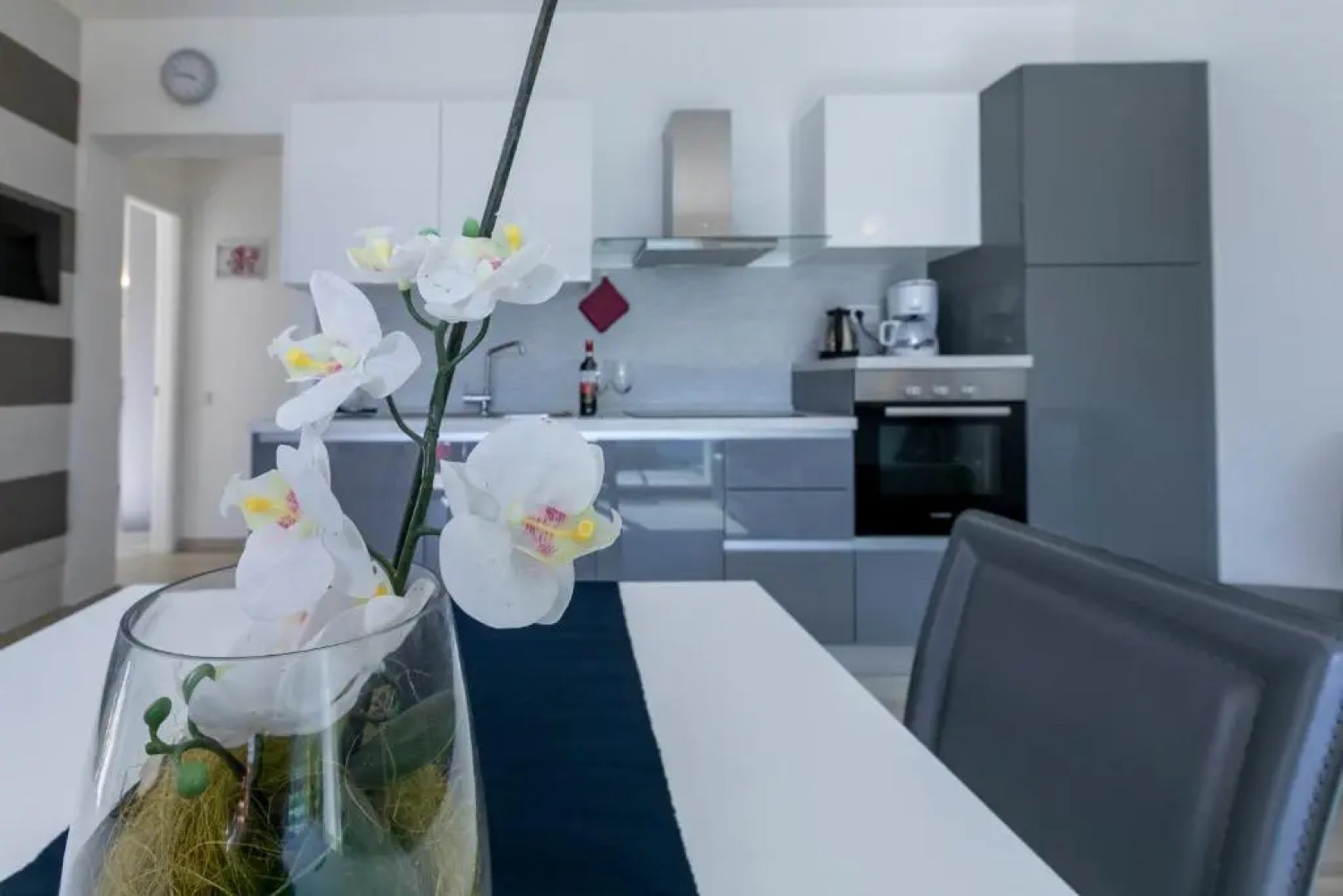 La Collinetta Apartments