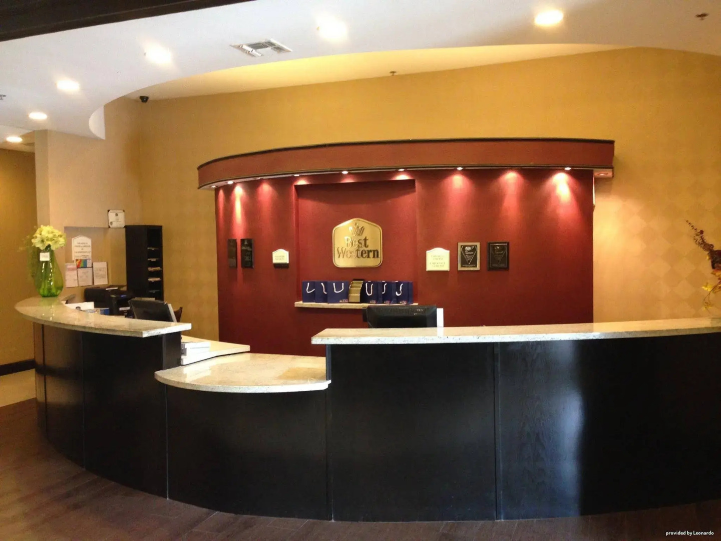 Red Roof Inn & Suites Longview