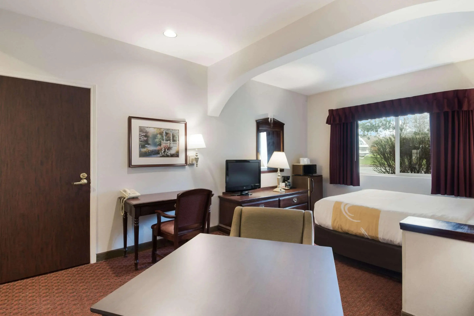Quality Inn Grand Suites Bellingham