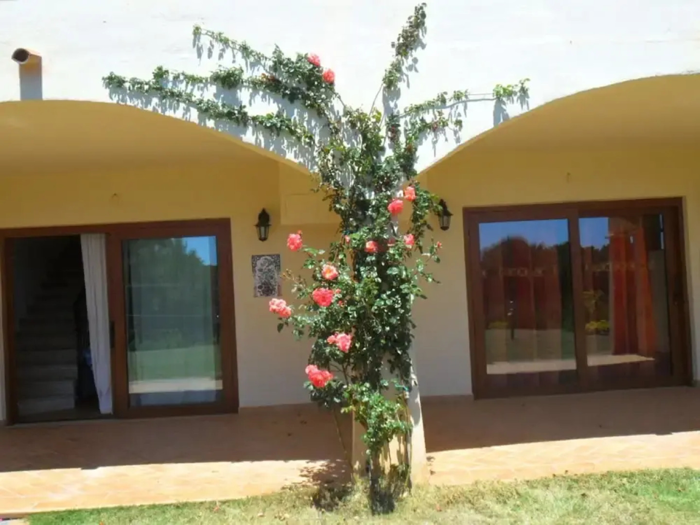 Villa With 4 Bedrooms in Chia, With Wonderful sea View, Furnished Garden and Wifi - 800 m From the Beach