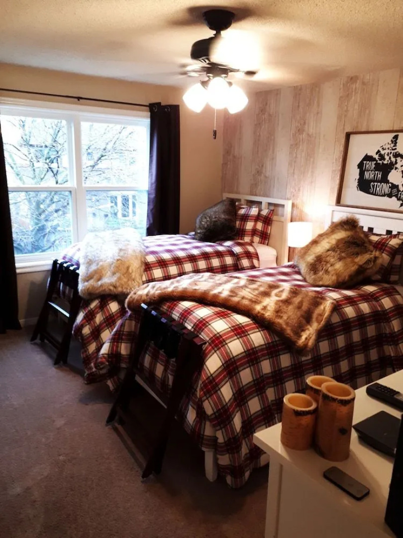 The Tartan House B & B