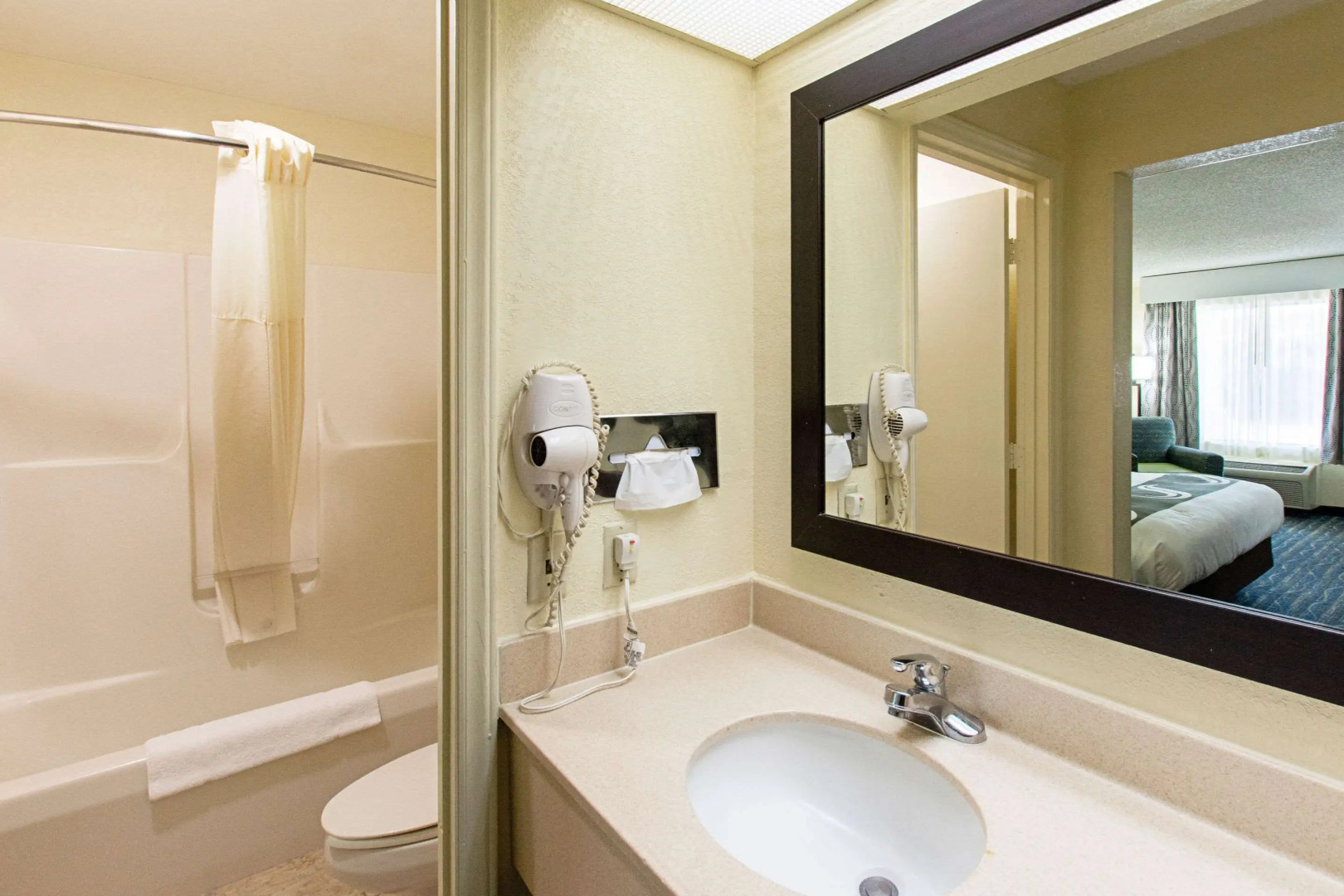 Quality Inn & Suites Florence Civic Center