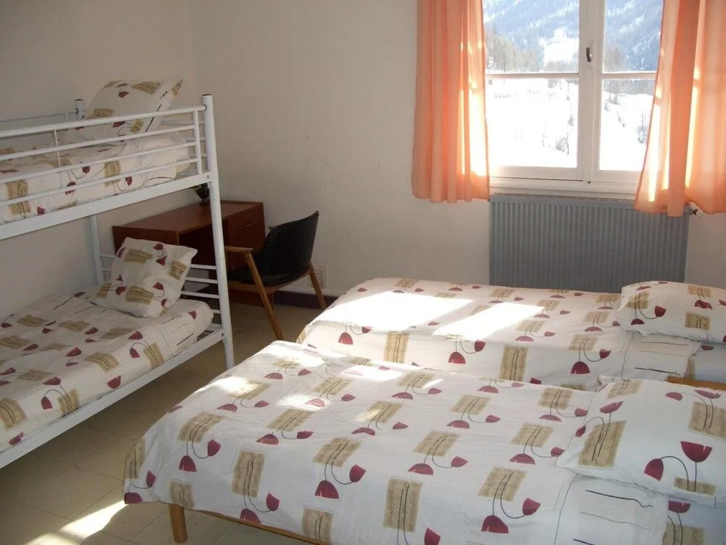 Hostel Neige Et Soleil