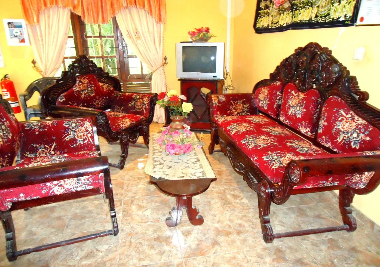 Thirasara Holiday Inn